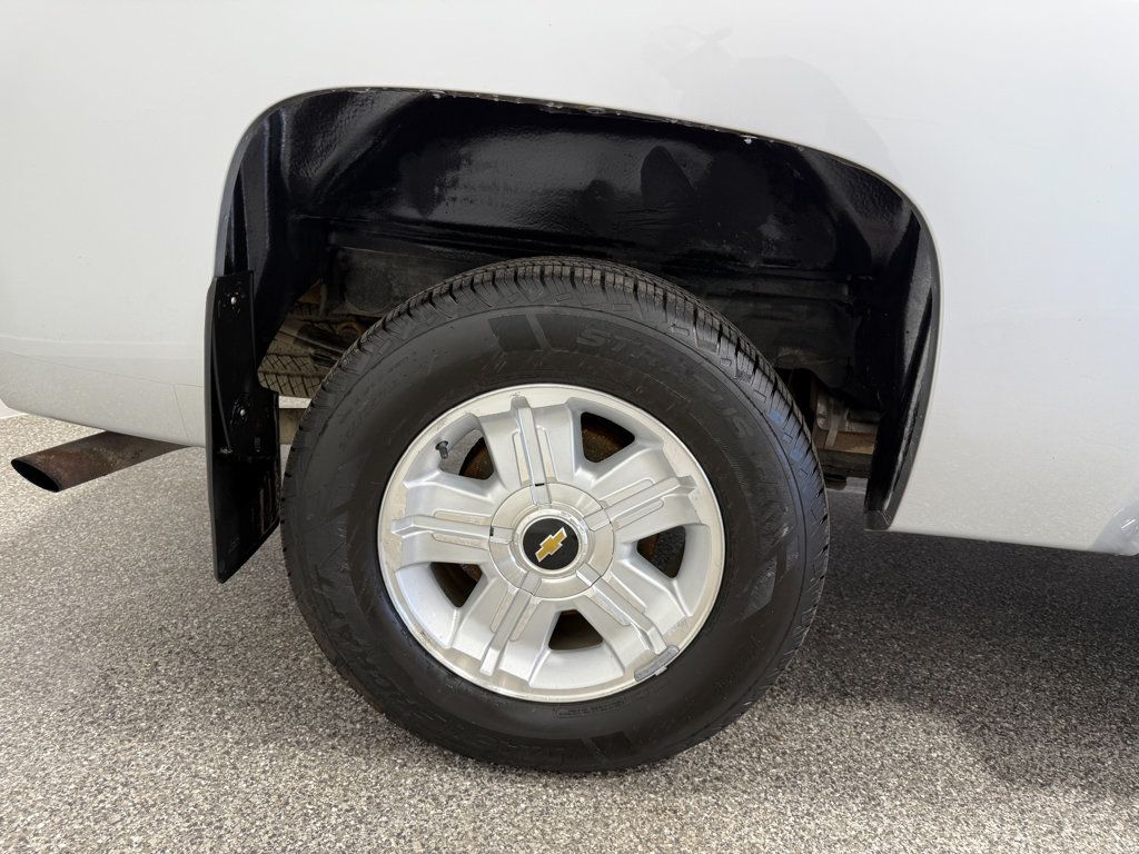 2013 Chevrolet Silverado 1500 4WD Crew Cab 143.5" LTZ - 23045507 - 28