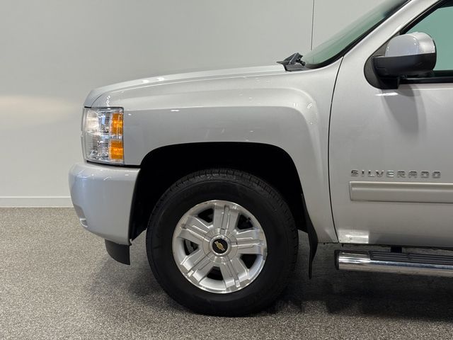 2013 Chevrolet Silverado 1500 4WD Crew Cab 143.5" LTZ - 23045507 - 36