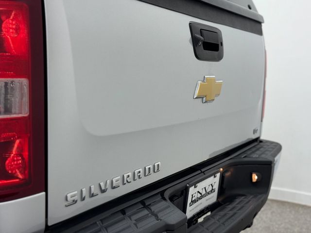 2013 Chevrolet Silverado 1500 4WD Crew Cab 143.5" LTZ - 23045507 - 41