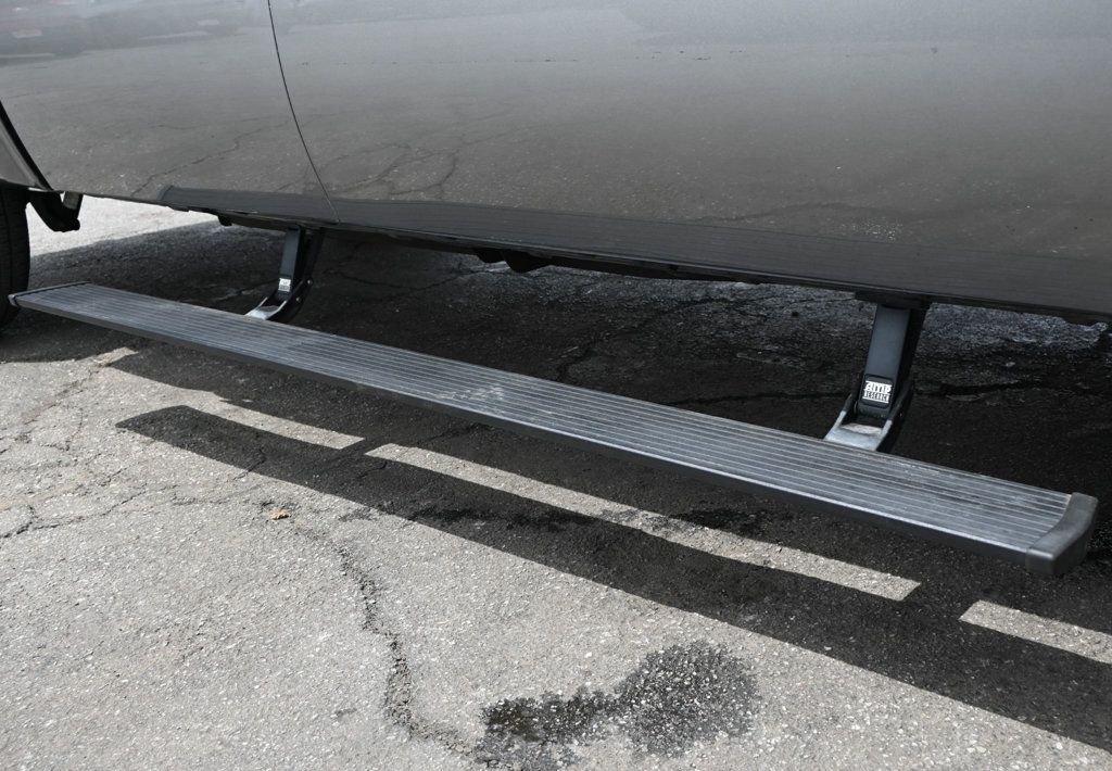 Chevrolet Silverado photo 6