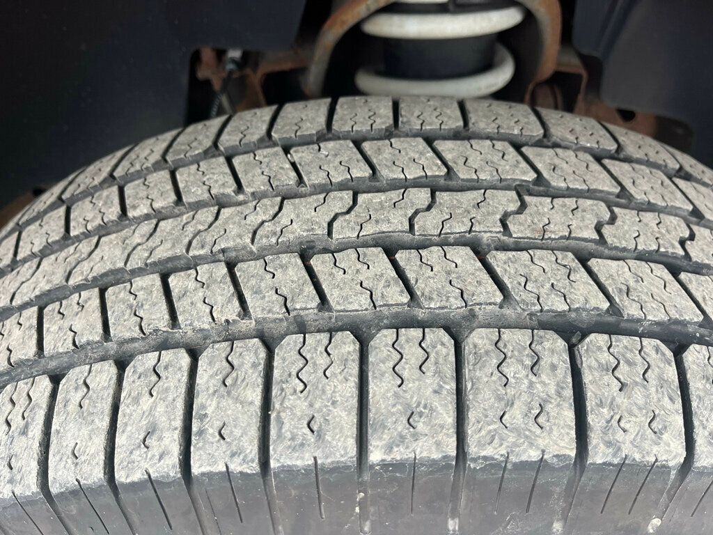 2013 Chevrolet Silverado 1500 Extended Cab Short Bed 4x4 Priced Right!  - 22986489 - 11