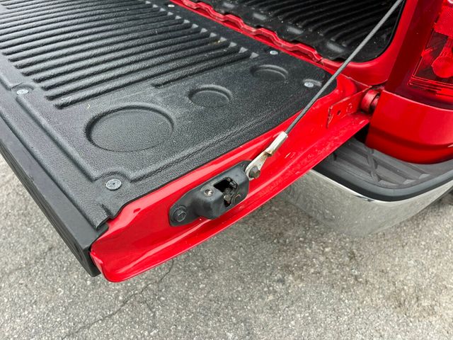 2013 Chevrolet Silverado 1500 Extended Cab Short Bed 4x4 Priced Right!  - 22986489 - 16