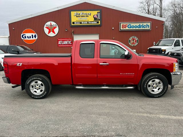 2013 Chevrolet Silverado 1500 Extended Cab Short Bed 4x4 Priced Right!  - 22986489 - 1