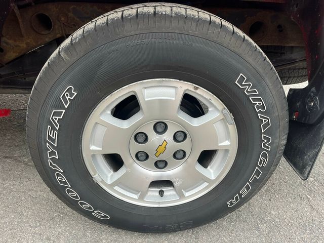 2013 Chevrolet Silverado 1500 Extended Cab Short Bed 4x4 Priced Right!  - 22986489 - 19