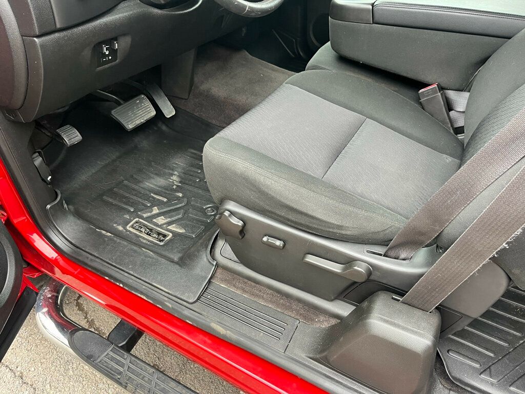 2013 Chevrolet Silverado 1500 Extended Cab Short Bed 4x4 Priced Right!  - 22986489 - 40