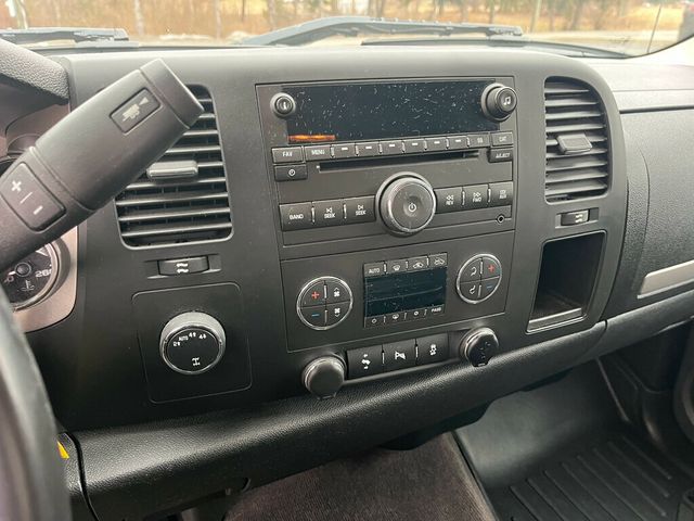 2013 Chevrolet Silverado 1500 Extended Cab Short Bed 4x4 Priced Right!  - 22986489 - 46