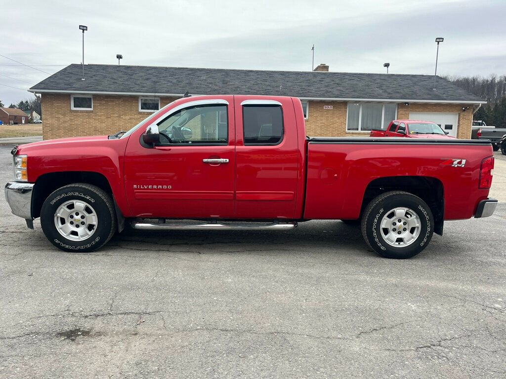 2013 Chevrolet Silverado 1500 Extended Cab Short Bed 4x4 Priced Right!  - 22986489 - 5