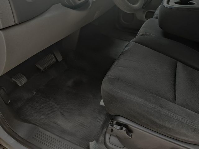 2013 Chevrolet Silverado 1500 LS - 22896713 - 13