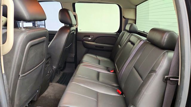 2013 Chevrolet Silverado 2500HD 4WD Crew Cab 167.7" LTZ - 23095754 - 17