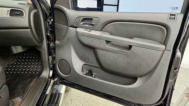 2013 Chevrolet Silverado 2500HD 4WD Crew Cab 167.7'' LTZ w/ Duramax, Allison & Heated Seats - 23095754 - 22