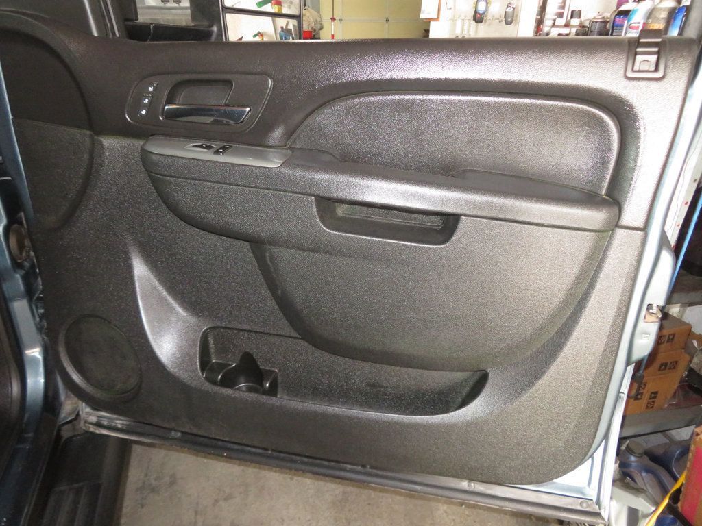 2013 Chevrolet Silverado 2500HD 4X4 CREWCAB DURAMAX DIESEL LTZ LEATHER 1OWNER AZ TRUCK LOW MILES - 22948183 - 35