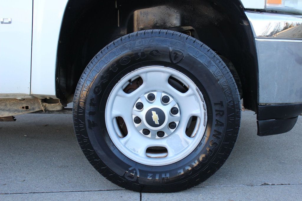 2013 Chevrolet Silverado 2500HD Ready to Work!  4x4 6.0 V8 Reg Cab Clean 615-300-6004 - 22759771 - 23