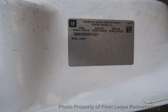 2013 Chevrolet Silverado 2500HD Silverado 2500 2WD Enclosed Fiberglass Utility Ladder Rack - 23064731 - 13
