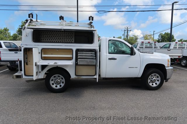 2013 Chevrolet Silverado 2500HD Silverado 2500 2WD Enclosed Fiberglass Utility Ladder Rack - 23064731 - 16