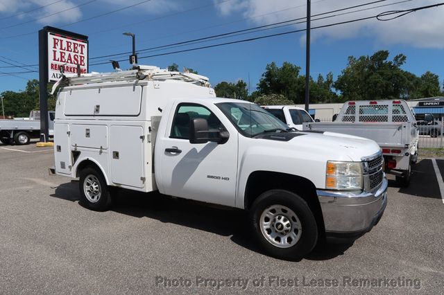 2013 Chevrolet Silverado 2500HD Silverado 2500 2WD Enclosed Fiberglass Utility Ladder Rack - 23064731 - 6