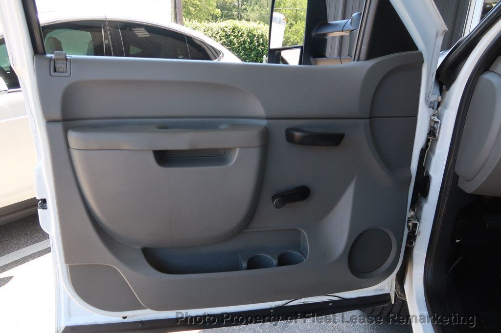 2013 Chevrolet Silverado 2500HD Silverado 2500HD 2WD Reg Cab Enc Fiberglass Utility Rack - 23036381 - 12