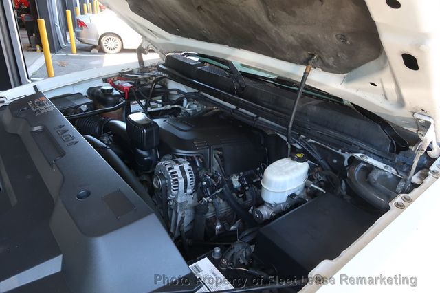 2013 Chevrolet Silverado 2500HD Silverado 2500HD 2WD Reg Cab Enc Fiberglass Utility Rack - 23036381 - 36