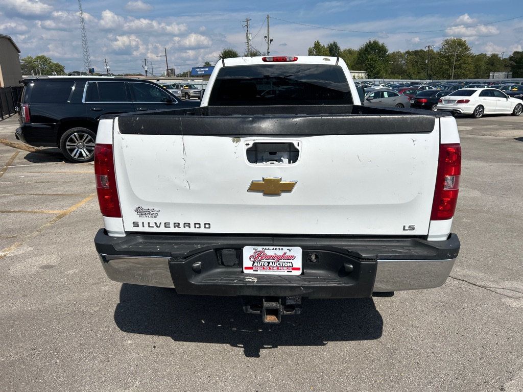 2013 Chevrolet Silverado 2500HD Work Truck photo 4