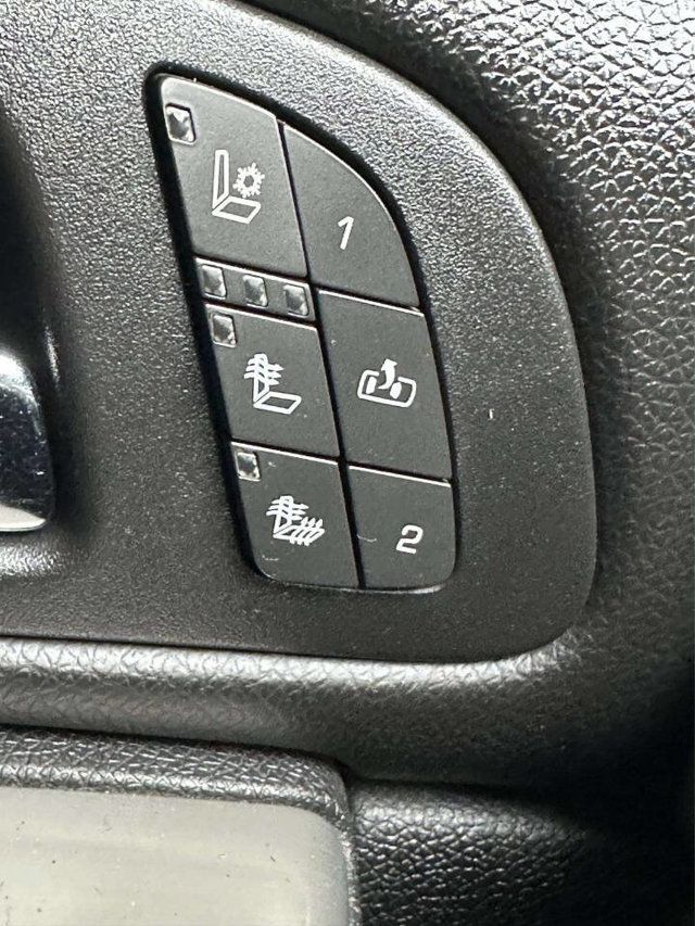 2013 Chevrolet Silverado 3500HD 4WD Crew Cab 153.7" SRW LTZ - 23015330 - 30