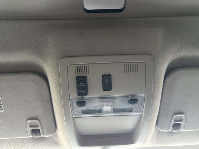 2013 Chevrolet Silverado 3500HD 4WD Crew Cab 153.7" SRW LTZ - 23015330 - 31