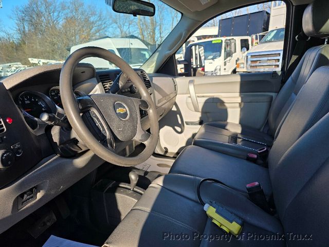 2013 Chevrolet Silverado 3500HD 4WD Reg Cab 133.7" Work Truck - 22954865 - 11
