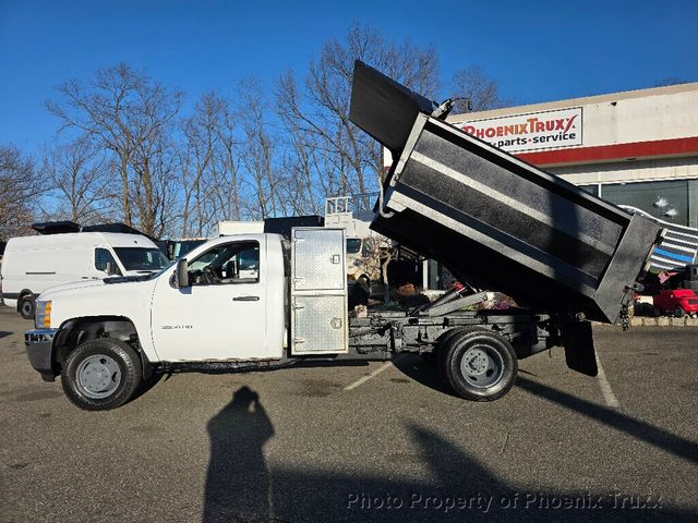 2013 Chevrolet Silverado 3500HD 4WD Reg Cab 133.7" Work Truck - 22954865 - 8