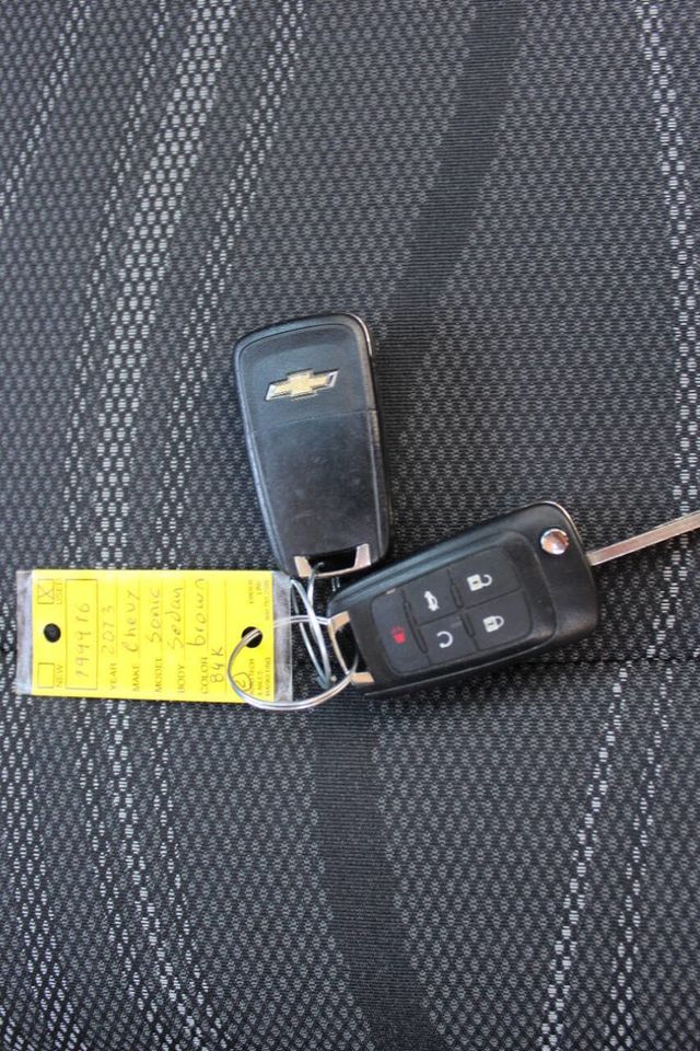 2013 Chevrolet Sonic 4dr Sedan Automatic LT - 22923707 - 22