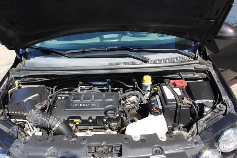 2013 Chevrolet Sonic 4dr Sedan Automatic LT - 22923707 - 7