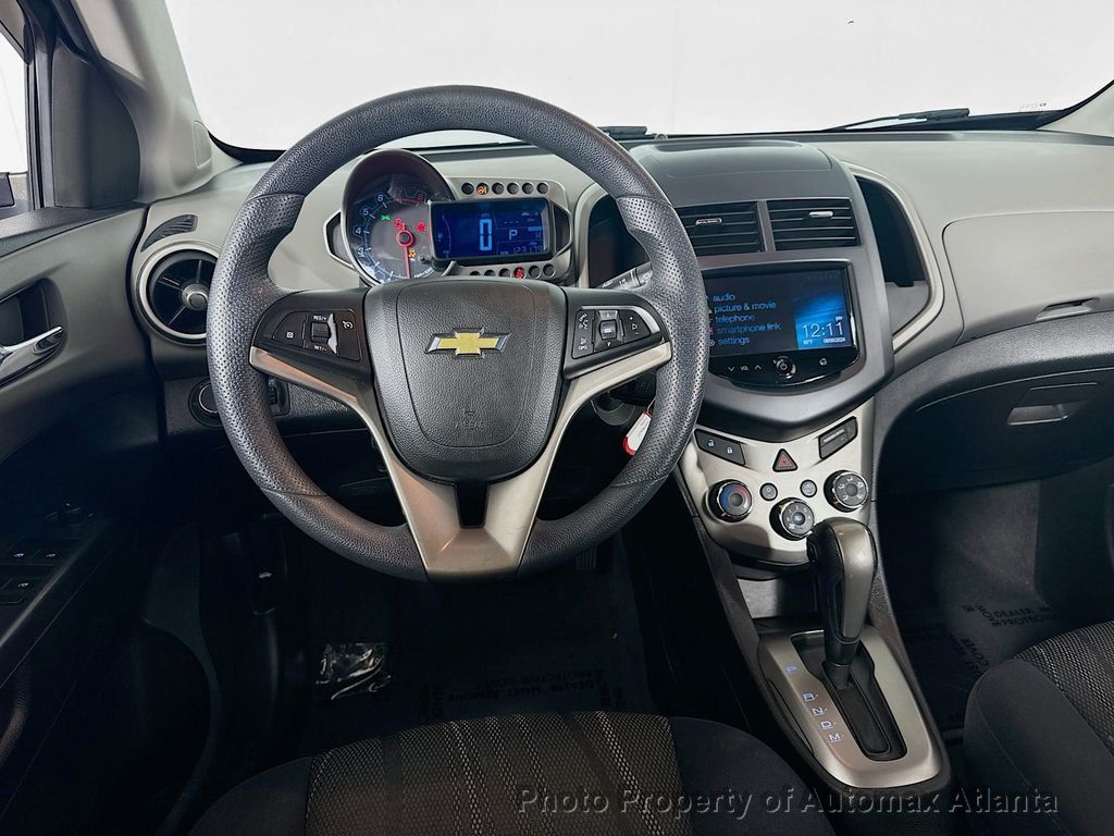 2013 Chevrolet Sonic LT - 22483861 - 16