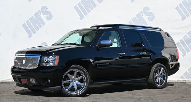 2013 Chevrolet Suburban CEO Conversion Like New  - 22932271 - 0