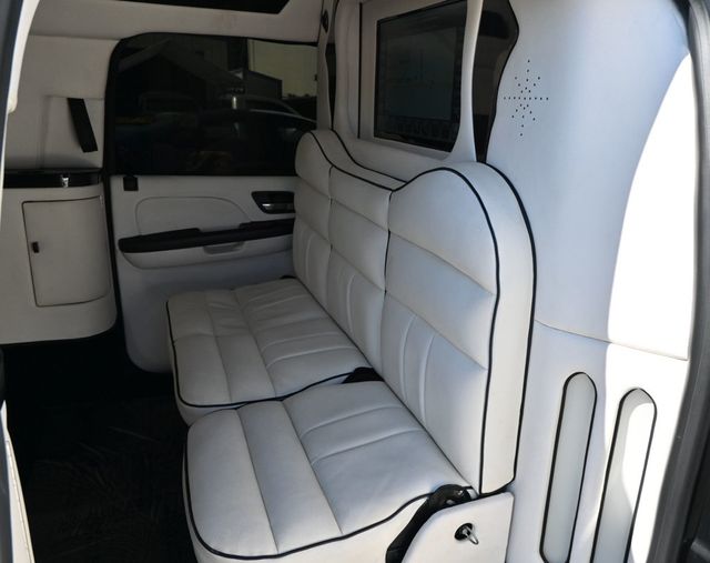 2013 Chevrolet Suburban CEO Conversion Like New  - 22932271 - 19