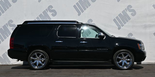 2013 Chevrolet Suburban CEO Conversion Like New  - 22932271 - 3