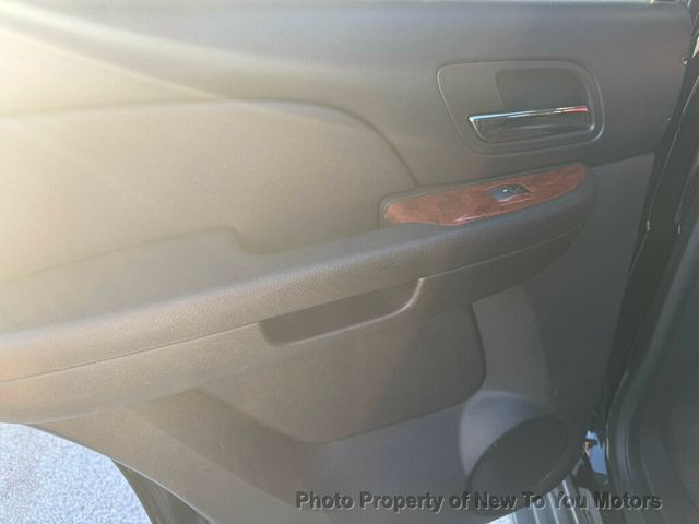 2013 Chevrolet Tahoe 2WD 4dr 1500 LT - 22952271 - 17