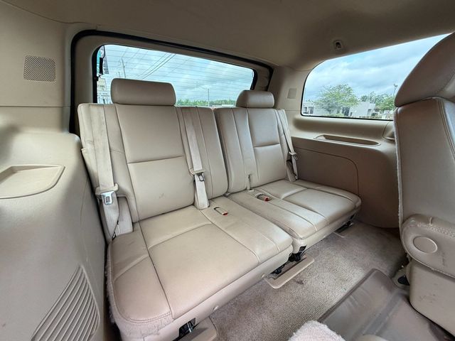 2013 Chevrolet Tahoe 2WD 4dr 1500 LTZ - 23057112 - 18