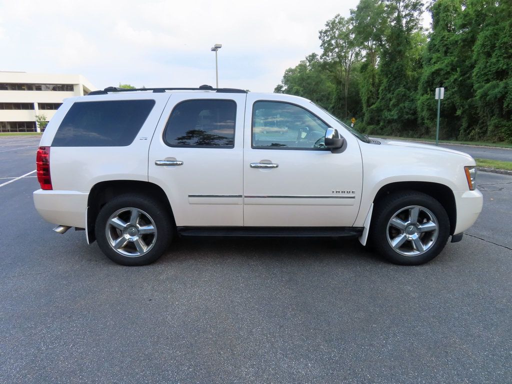 2013 Chevrolet Tahoe LTZ photo 16