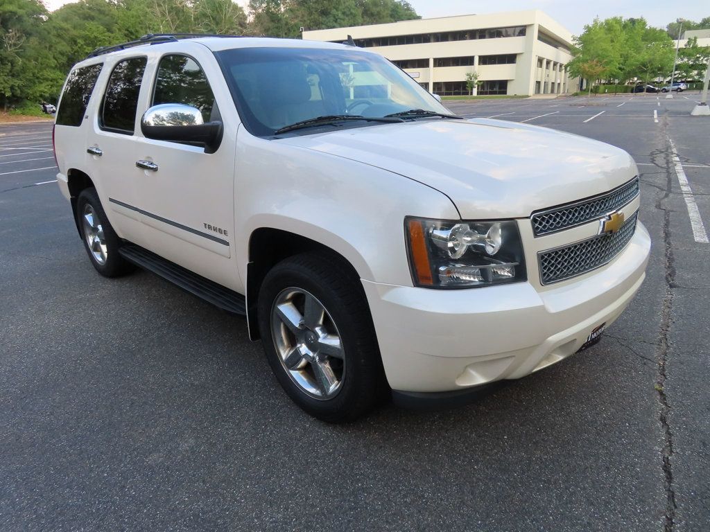 2013 Chevrolet Tahoe LTZ photo 19