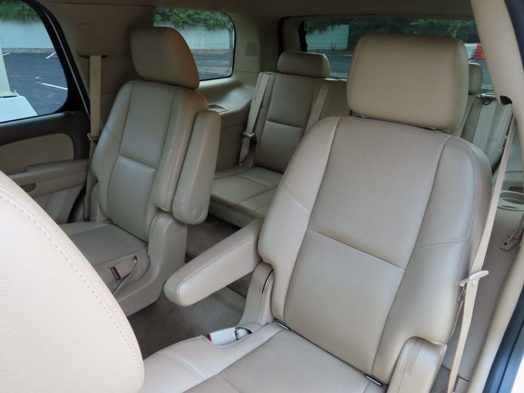 2013 Chevrolet Tahoe LTZ photo 33