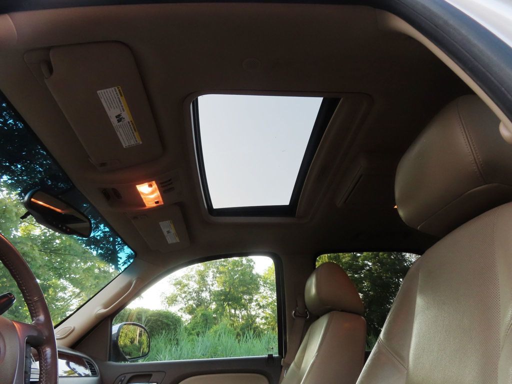 2013 Chevrolet Tahoe LTZ photo 42