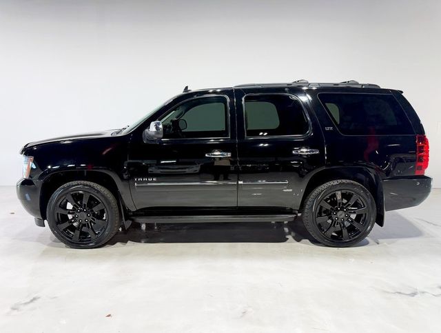 2013 Chevrolet Tahoe LTZ photo 4