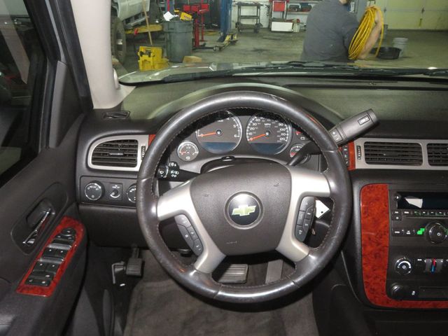 2013 Chevrolet Tahoe 4X4 CHEVY TAHE 3RD ROW SEAT EXTRA CLEAN 2OWNER AZ TAHOE  - 23007136 - 34