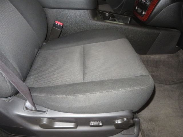 2013 Chevrolet Tahoe 4X4 CHEVY TAHOE 3RD ROW SEAT EXTRA CLEAN 2OWNER AZ TAHOE  - 23007136 - 33