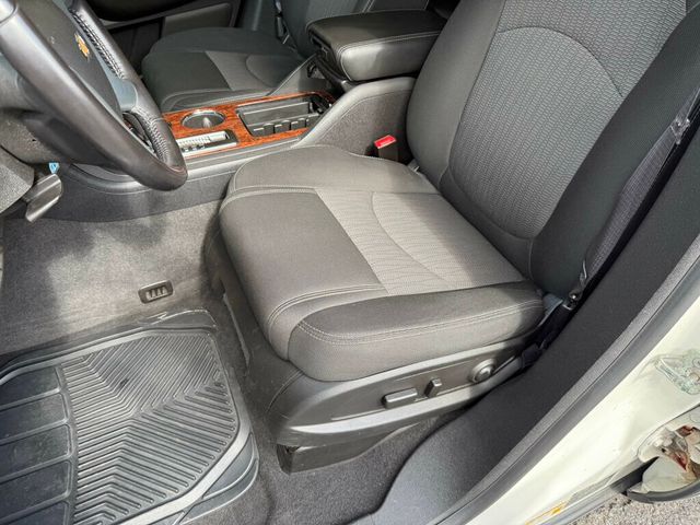 2013 Chevrolet Traverse AWD 4dr LT w/1LT - 23046022 - 18