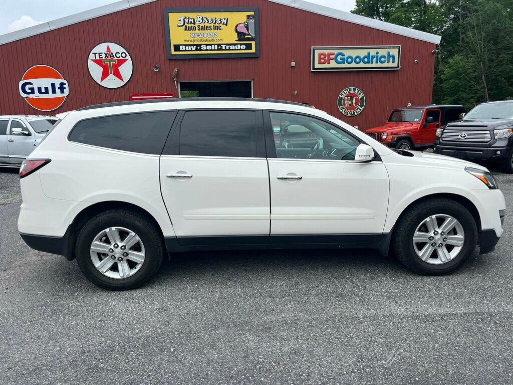 2013 Chevrolet Traverse AWD 4dr LT w/1LT - 23046022 - 1