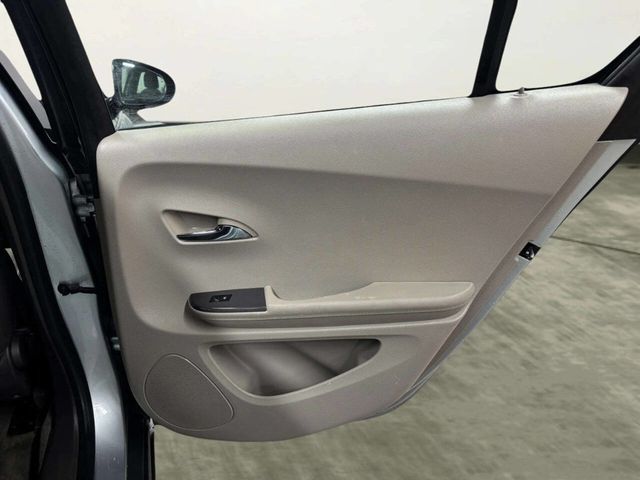 2013 Chevrolet Volt 5dr Hatchback - 22975304 - 16