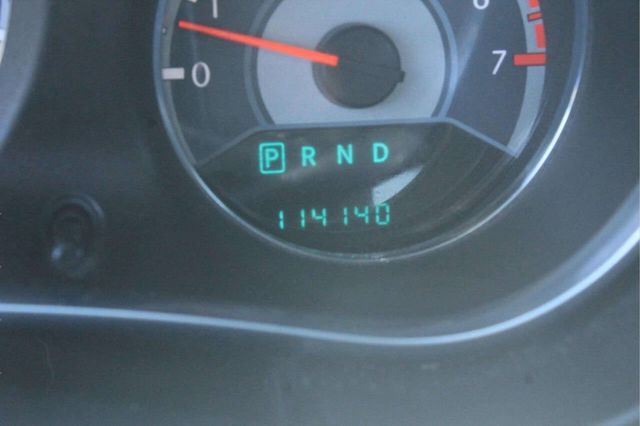 2013 Chrysler 200 4dr Sedan Limited - 23004564 - 6