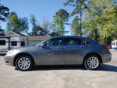 2013 Chrysler 200 - 1C3CCBBB8DN570601