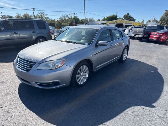 2013 Chrysler 200 4dr Sedan Touring - 22959081 - 4