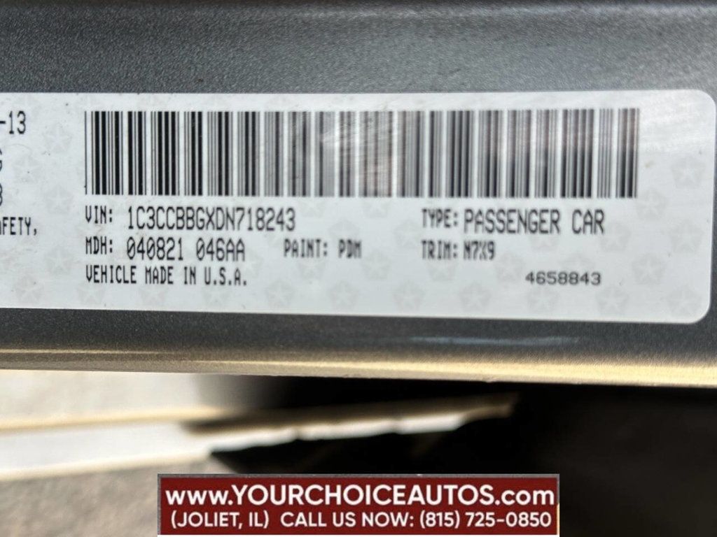 2013 Chrysler 200 4dr Sedan Touring - 22817558 - 12