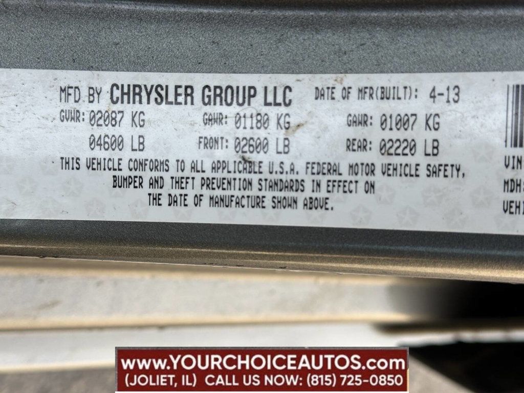 2013 Chrysler 200 4dr Sedan Touring - 22817558 - 13