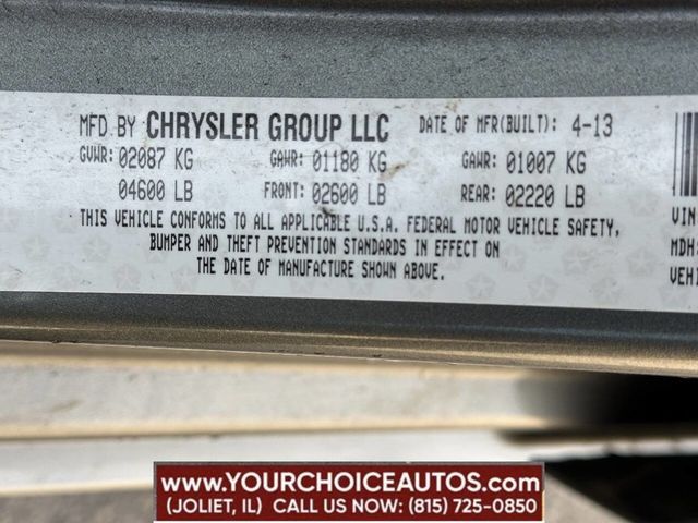 2013 Chrysler 200 4dr Sedan Touring - 22817558 - 13